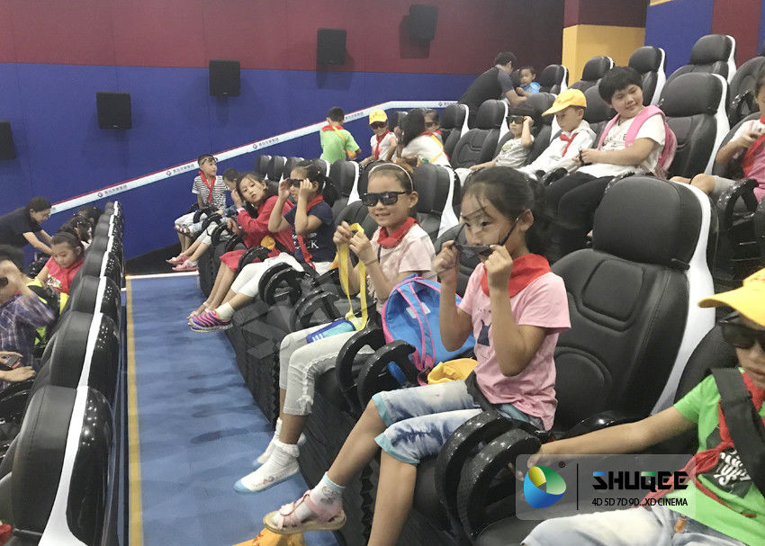 China Impressive Entertainment 5d Cinema Theatre With Energy-Efficient Seat factory