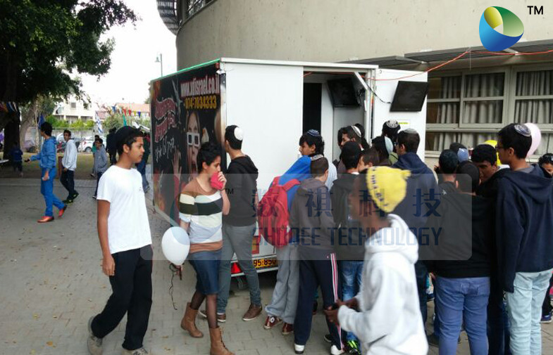 Mobile 7D Trailer Movie Theater 6 People Box Customize 7D Motion Cinema